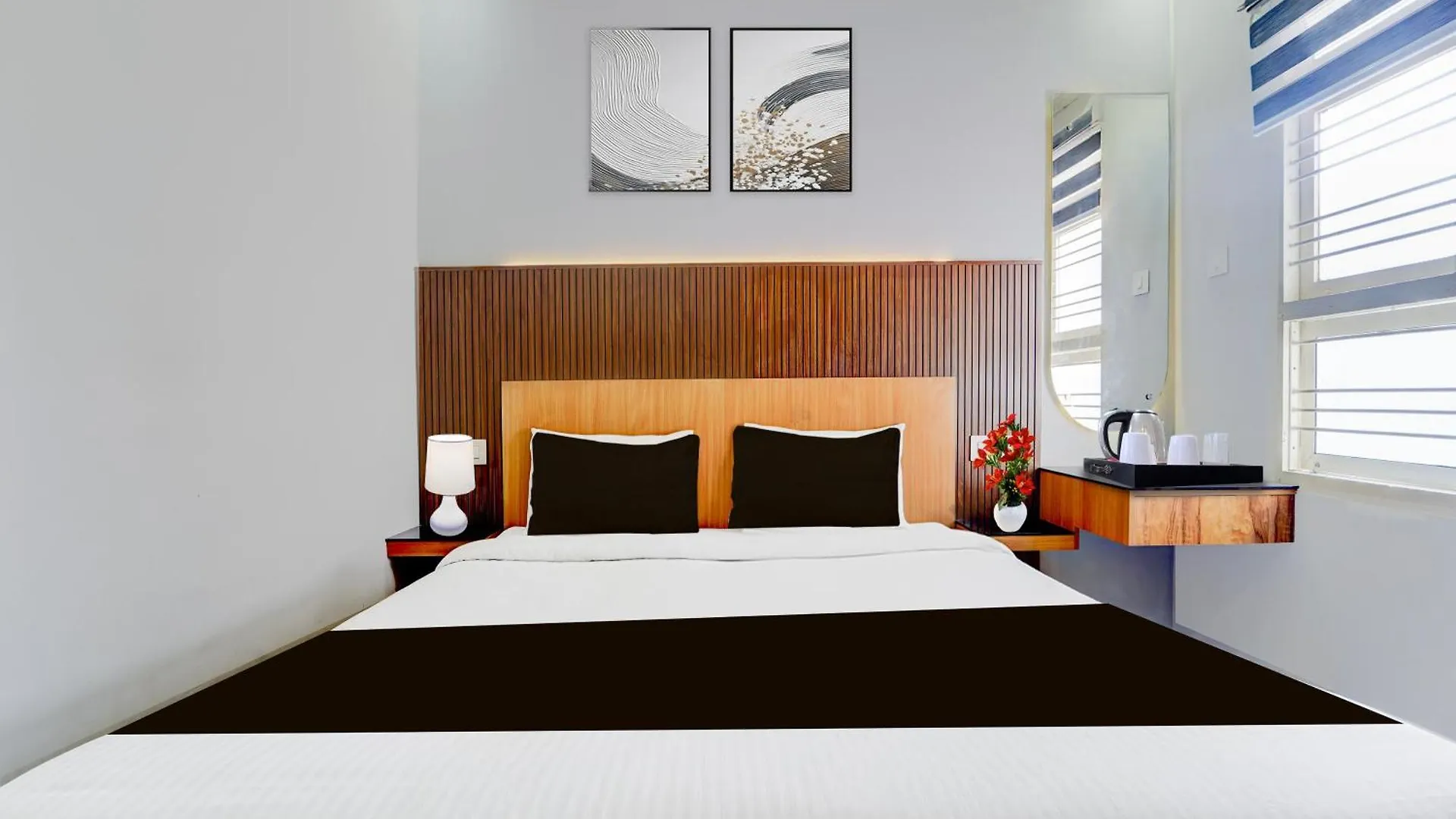 ** Hotel Super Collection O Market Road Ernakulam Kochi India